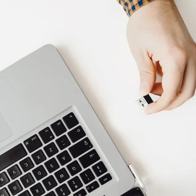 AC650 Nano Wi-Fi USB Adapter MA20N